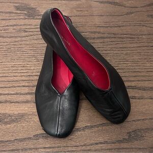 Mansur Gavriel Glove flat Black Leather with Red Interior Size 38